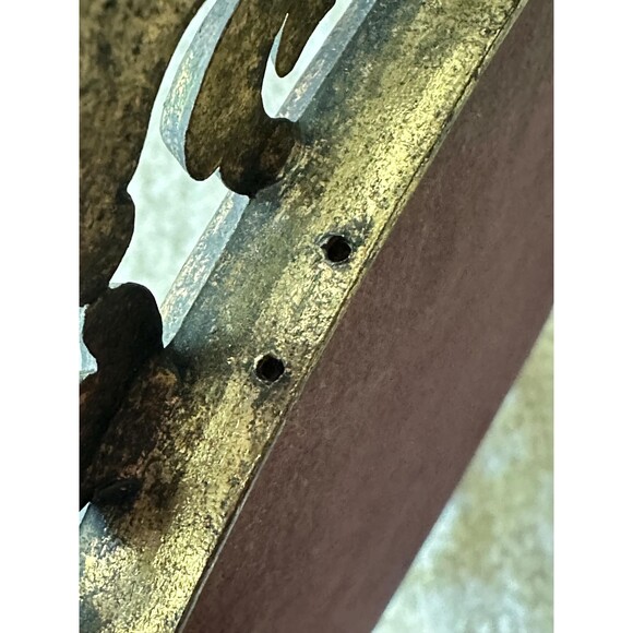 Vintage Floral Still Life Art Pair: Rococo Oval Metal Frames, Matching Pair - Picture 3 of 5